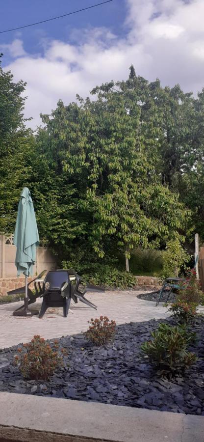 Mellé Au Lutin Pomme - Maison De Vacances Bretagne מראה חיצוני תמונה