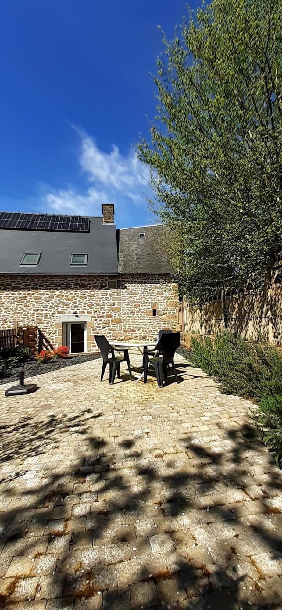 Mellé Au Lutin Pomme - Maison De Vacances Bretagne מראה חיצוני תמונה