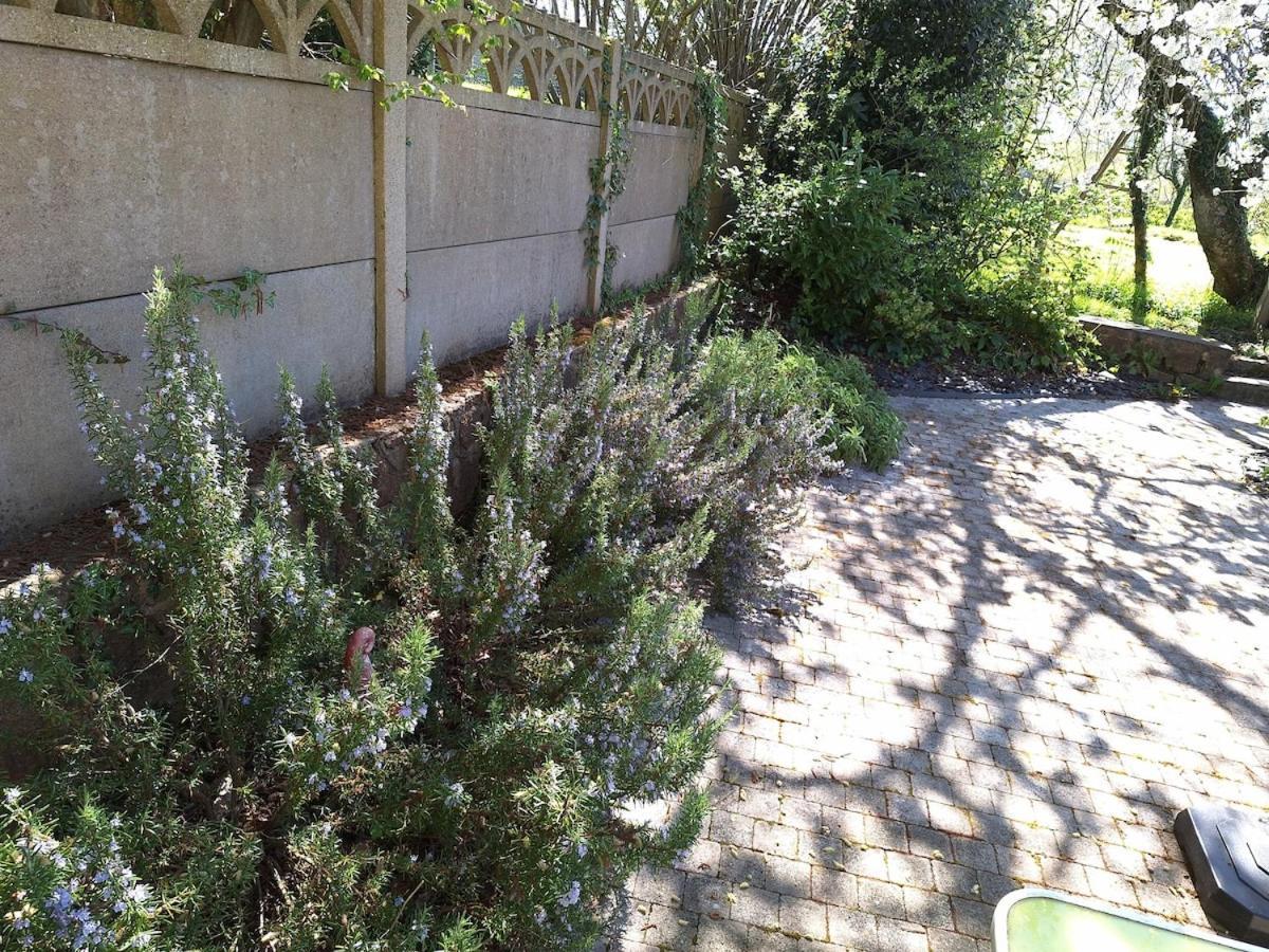 Mellé Au Lutin Pomme - Maison De Vacances Bretagne מראה חיצוני תמונה